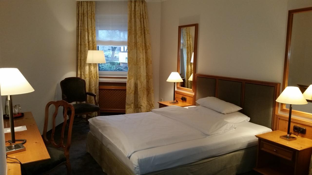 Kleines Hotel Forchheim  Bagian luar foto