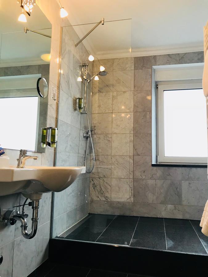 Kleines Hotel Forchheim  Bagian luar foto